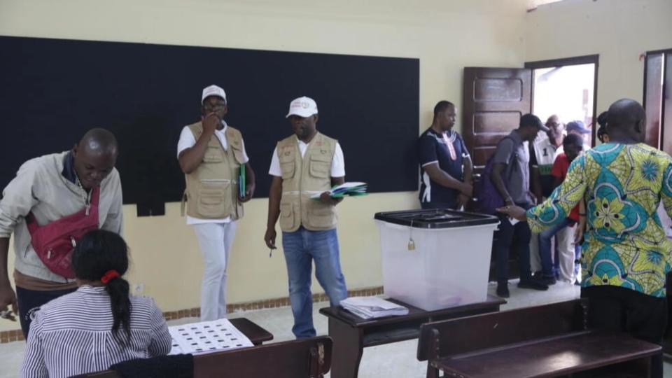 Lections Gabon Le Cge D Voile Le Parcours De L Lecteur Dans Le