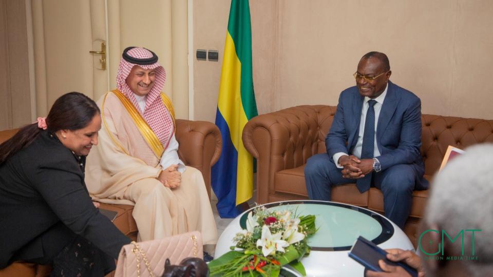 Gabon l’Ambassadeur d’Arabie Saoudite reçu par le ministre des